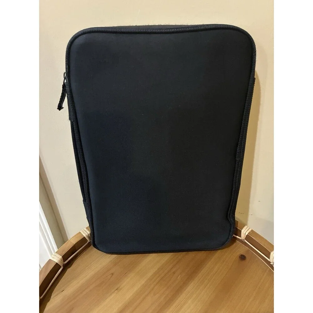 Belkin Padded 13